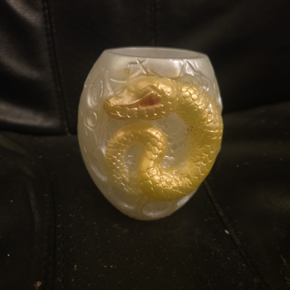 Resin Yellow Snake In Egg Succulant Cacti Flower Pot